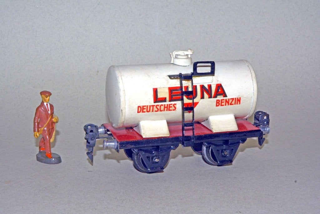 Märklin spoor 0 ketelwagen LEUNA 1674, Verzenden