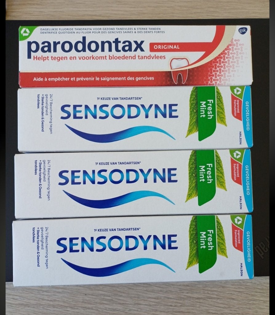 Nieuw Sensodyne (3x) en Paradontax (1x), Ophalen, Nieuw, Tandpasta