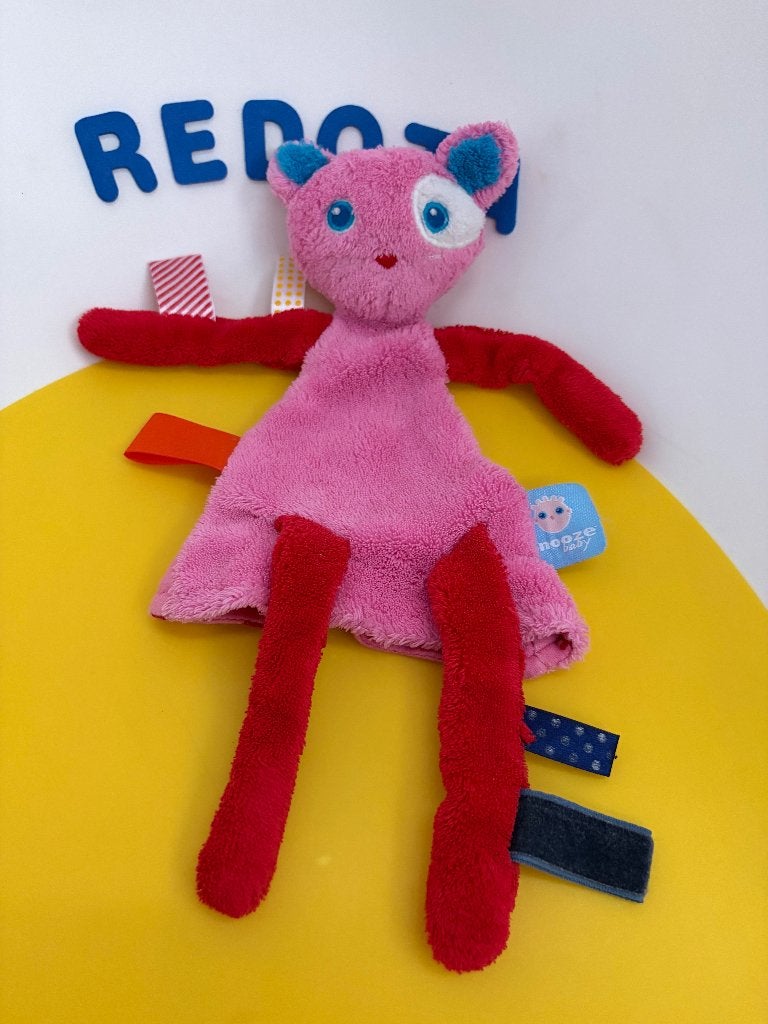 K2945 snoozebaby snooze baby poes MIMI roze, Ophalen of Verzenden, Zo goed als nieuw
