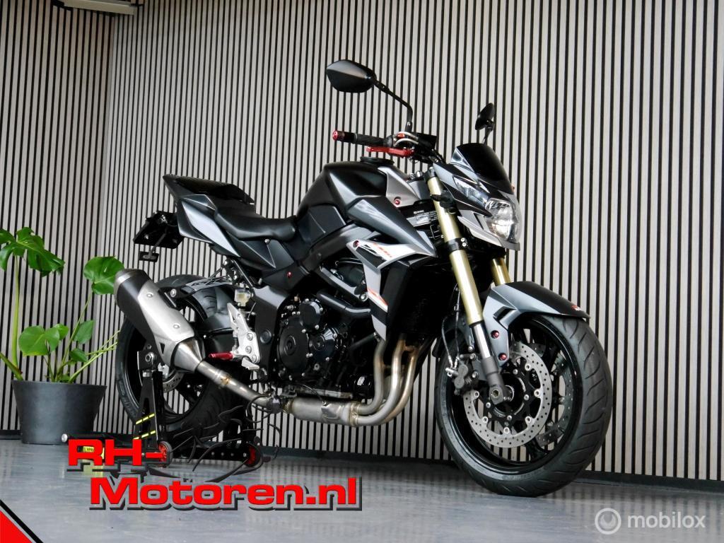 Suzuki GSR 750 ABS ( gsr750 gsxs750 gsxr gsx gsr600 ), Bedrijf, 749 cc, Meer dan 35 kW, Toermotor