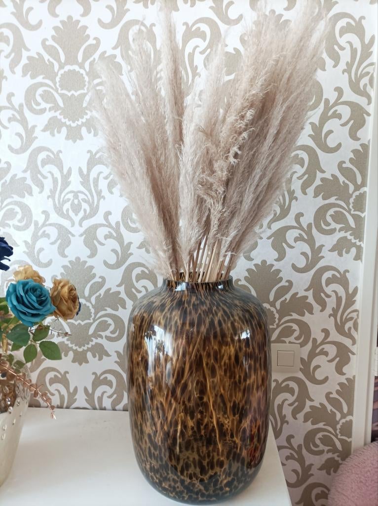 Mooie vaas met cheetah print, Huis en Inrichting, Woonaccessoires | Vazen, Zo goed als nieuw, Overige kleuren, Minder dan 50 cm