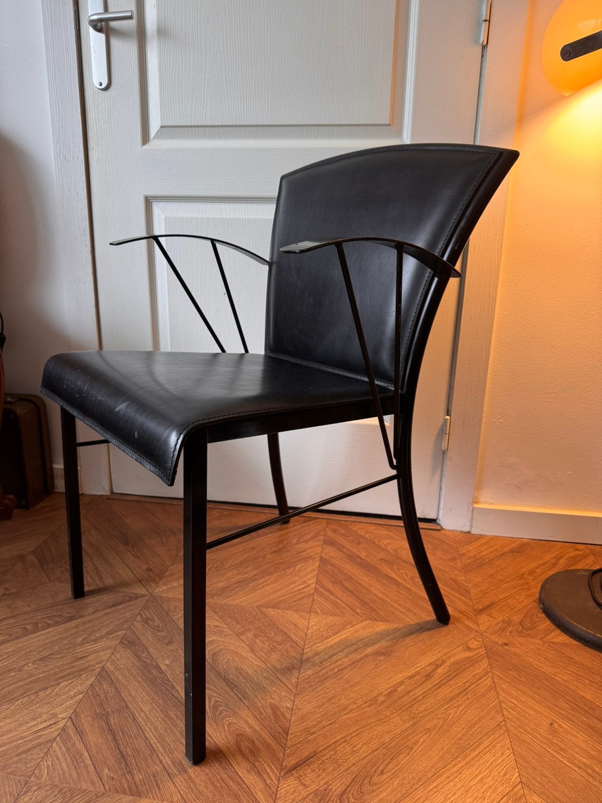 Set italiaans leren eetkamerstoelen Arrben, Huis en Inrichting, Gebruikt, Twee, Zwart, Leer
