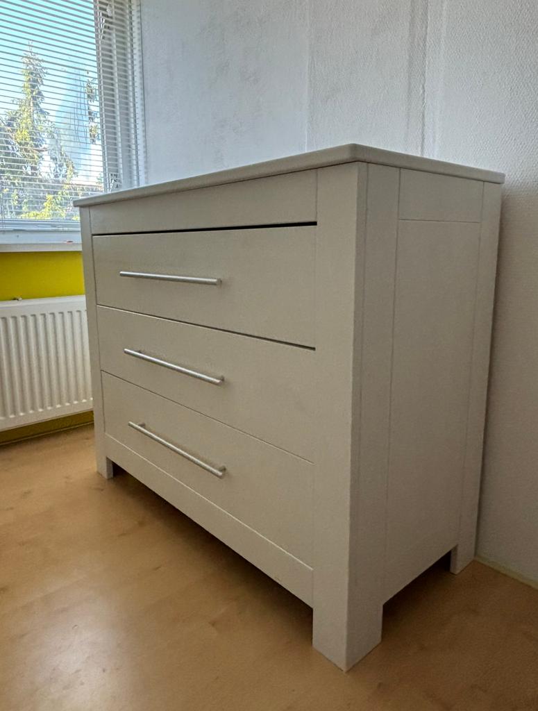 witte houten commode (Bopita), Ophalen, Gebruikt, 50 tot 70 cm, 100 cm of meer
