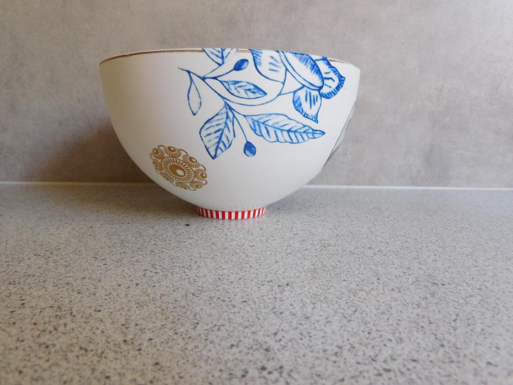 Kom 15x9 cm. Royal Colour PiP Studio, Ophalen of Verzenden, Zo goed als nieuw, Kom(men), Overige stijlen