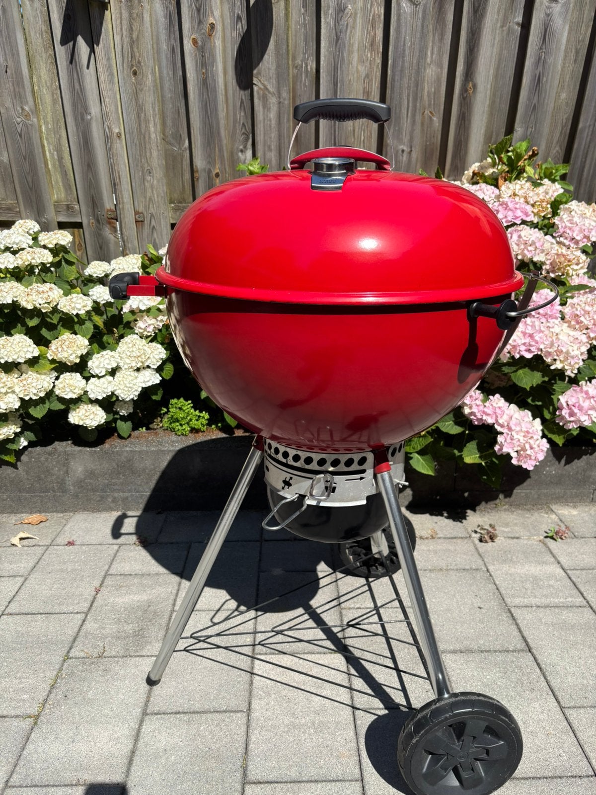 Weber Master-Touch GBS Limited Edition 57 cm Red, Ophalen, Zo goed als nieuw