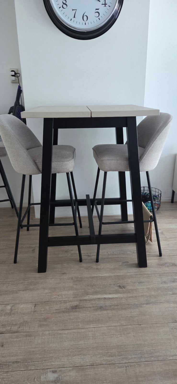 Bartafel 74x74x102,5., Ophalen of Verzenden, Gebruikt