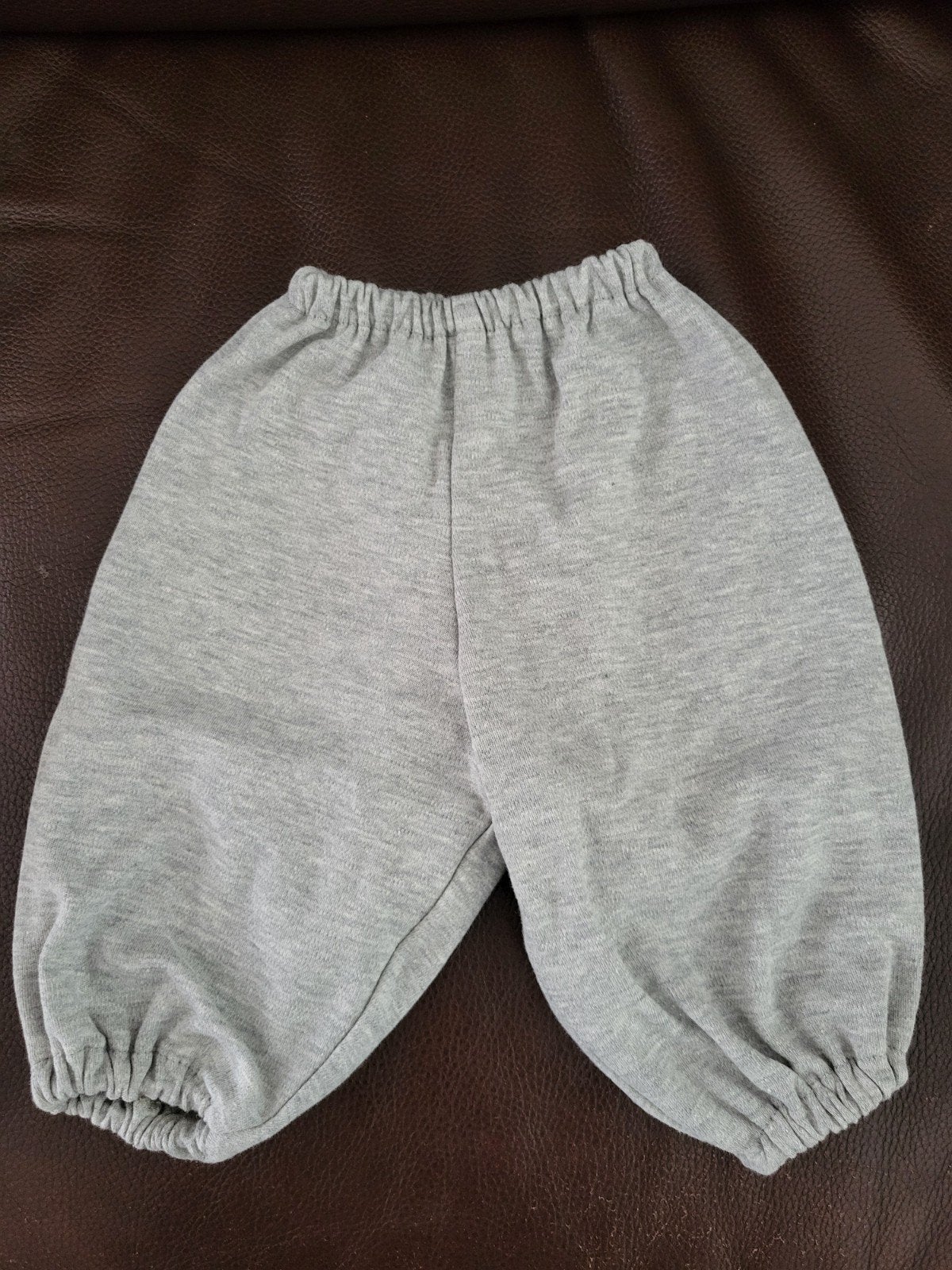 Grijze jogging broek v living puppets, Ophalen of Verzenden, Zo goed als nieuw, Overige typen