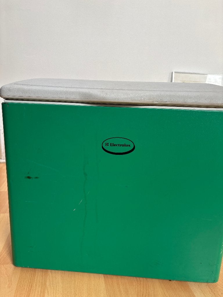 Koelkast camping Electrolux 12v, gas, 220v, Caravans en Kamperen, Ophalen, Gebruikt, Koelbox, Elektrisch