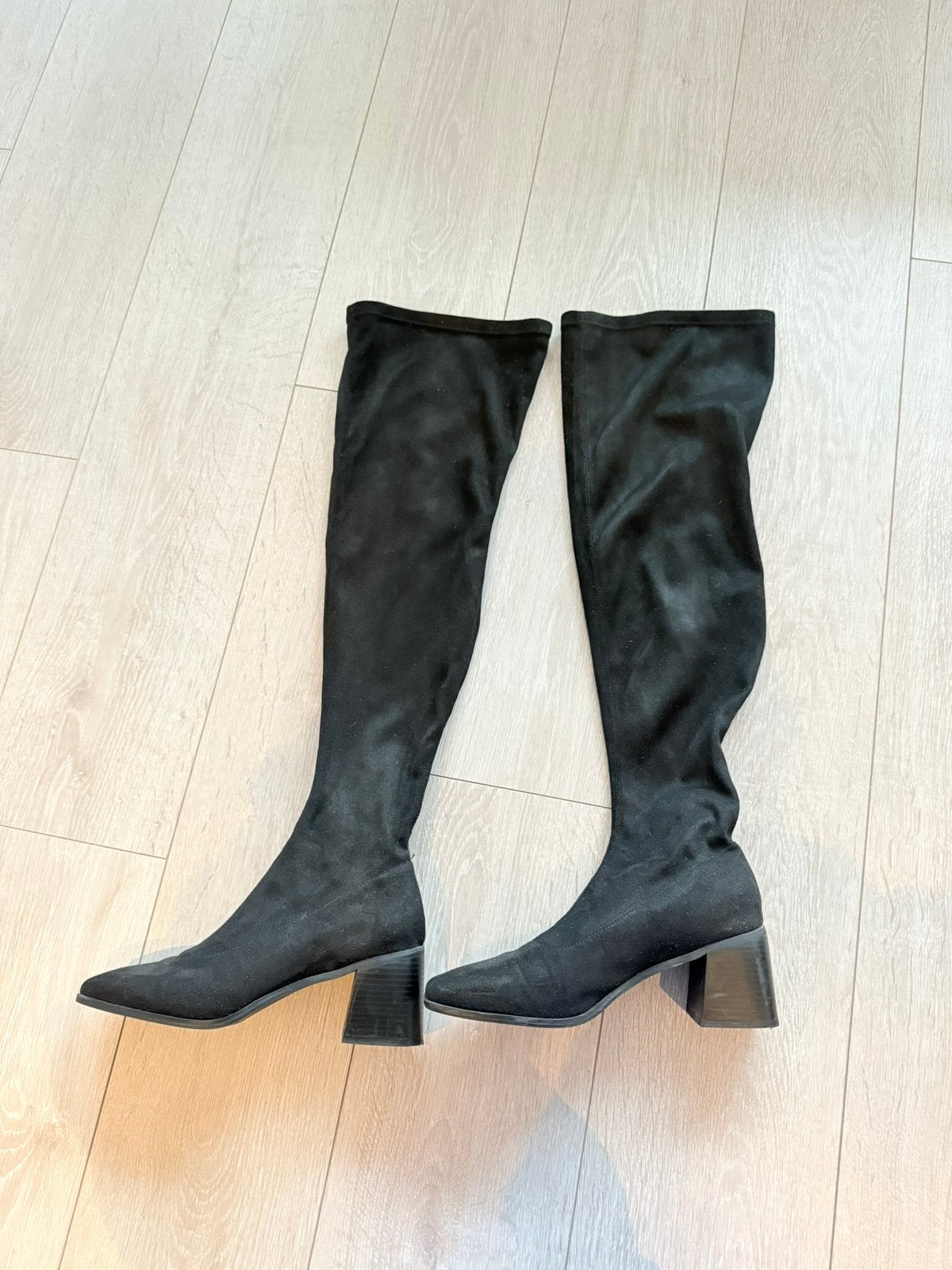 Suède overknee laarzen Only. Maat 40, Kleding | Dames, Schoenen, Hoge laarzen, Verzenden, Zwart, Zo goed als nieuw