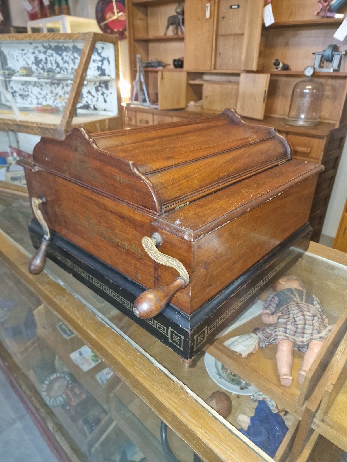 draai orgel uit 1890, Ophalen, Gebruikt