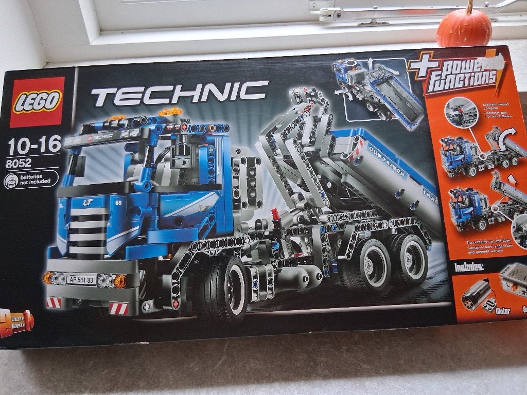 lego container truck 8052, Kinderen en Baby's, Inclusief accessoires, Nieuw, Ophalen of Verzenden, Complete set