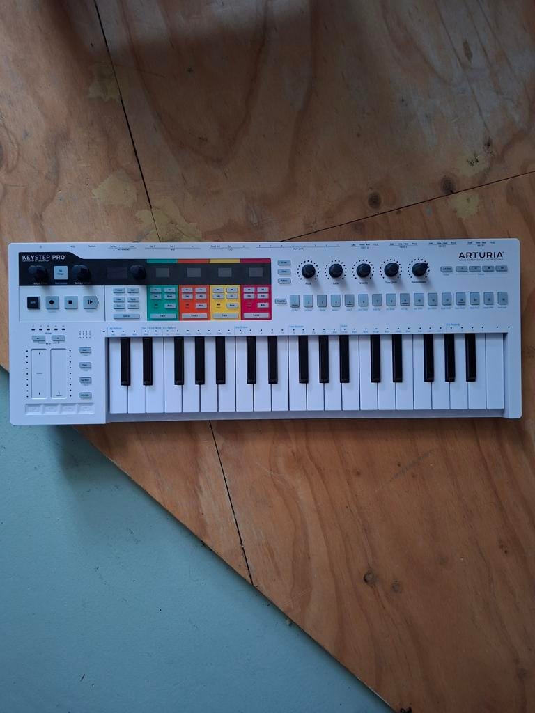Arturia Keystep Pro, Eurorack: Erica Synths, 2hp, Ophalen of Verzenden, Zo goed als nieuw, Overige aantallen, Overige merken