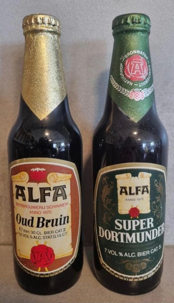 2x Alfa bier – Oud Bruin & Super Dortmunder (tht 1989), Ophalen of Verzenden, Zo goed als nieuw, Flesje(s), Overige merken