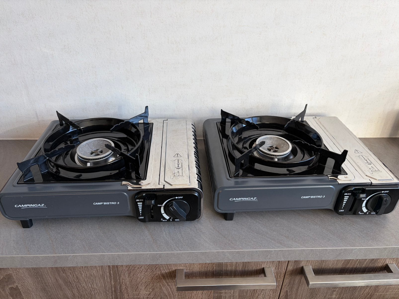 2x Campbistro 3 Gasfornuis, Ophalen, Gebruikt