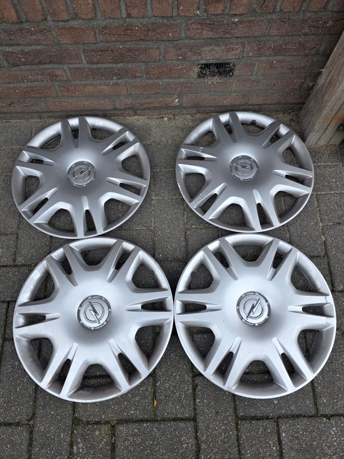 Originele Opel 16 inch wieldoppen - Set van 4, Auto diversen, Wieldoppen, Ophalen of Verzenden, Gebruikt