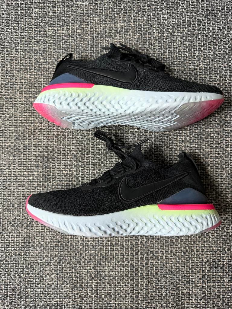 Nike Epic React Flyknit 2 maat 36.5, Zwart, Nieuw, Ophalen of Verzenden, Sneakers of Gympen