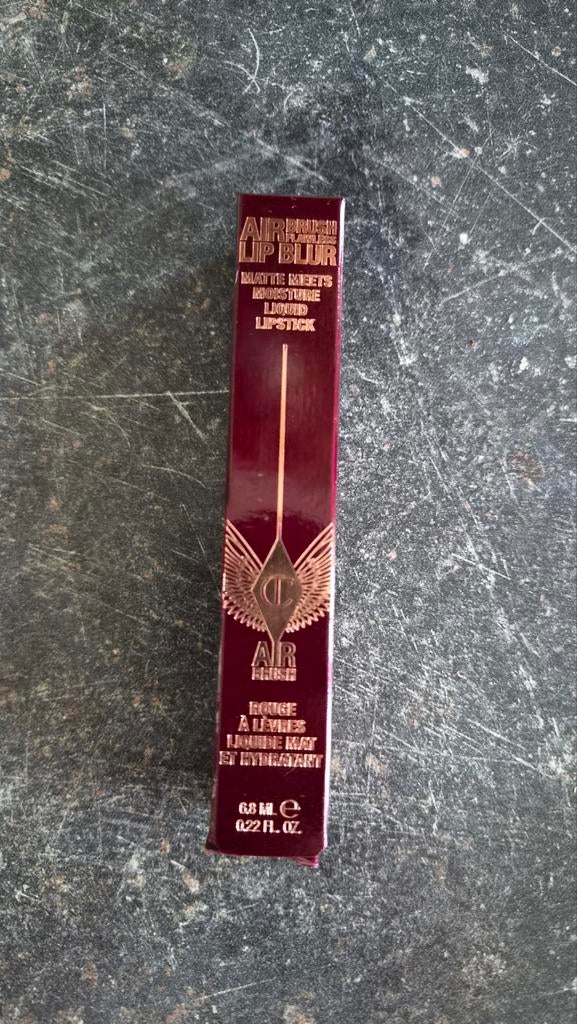 Charlotte Tilbury Airbrush Lip Blur Liquid Lipstick ruby u, Ophalen of Verzenden, Nieuw, Roze, Lippen