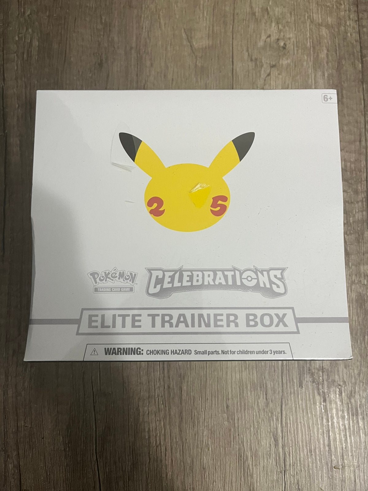 Celebrations elite trainer box, Ophalen of Verzenden, Zo goed als nieuw, Foil