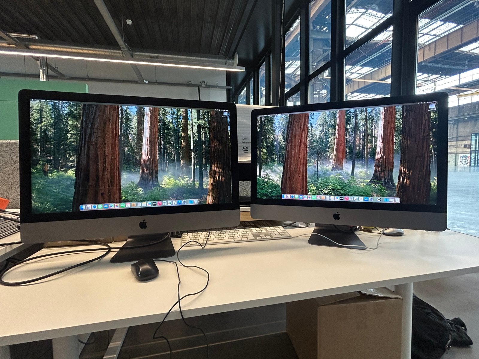 Twee stuks iMac Pro 27 inch 32GB, Ophalen, Zo goed als nieuw, Ultra HD (4K), VA