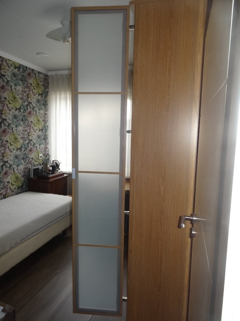 GRATIS IKEA Hopen matglas deur, Ophalen, Gebruikt, 200 cm of meer, Minder dan 25 cm