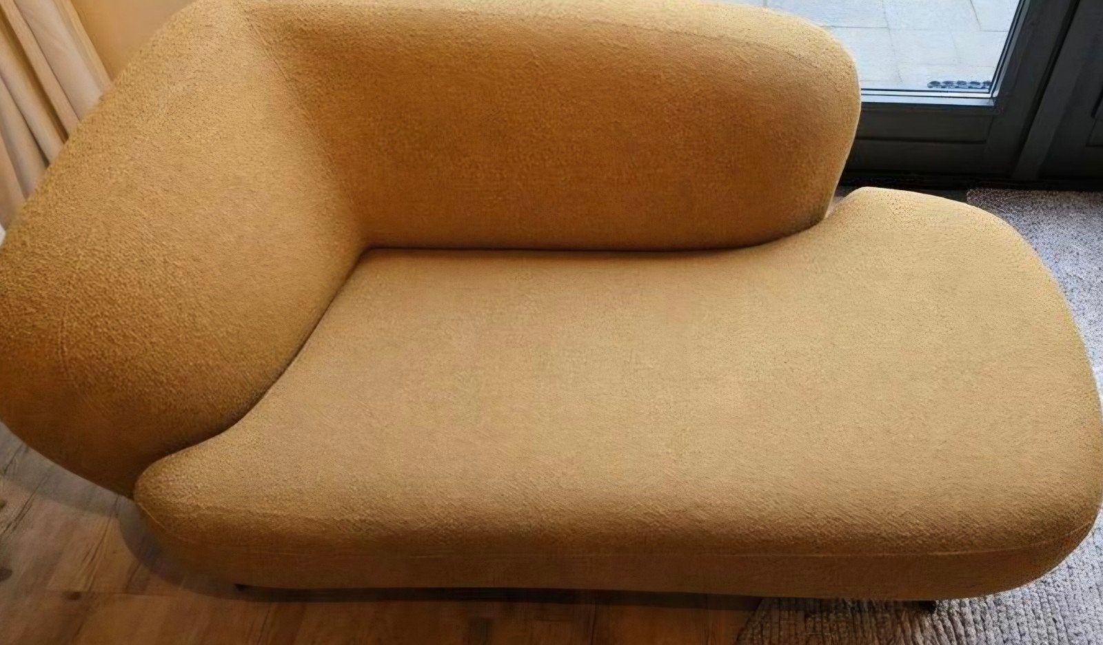 Prachtige Leolux Flint Divan – Okergeel | Uitstekende staat, Huis en Inrichting, Ophalen, 150 tot 200 cm, Tweepersoons, 75 tot 100 cm