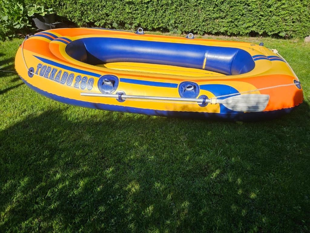 Opblaasboot inclusief peddels en 2 pompen, Watersport en Boten, Ophalen, Opblaasbaar, Drie personen of meer, Overige typen