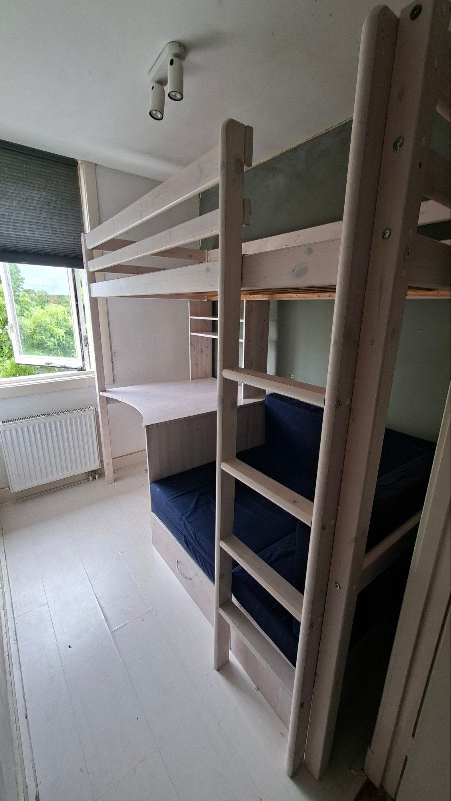 mooie hoogslaper met bureau en chilhoek., Ophalen, Gebruikt, Hoogslaper
