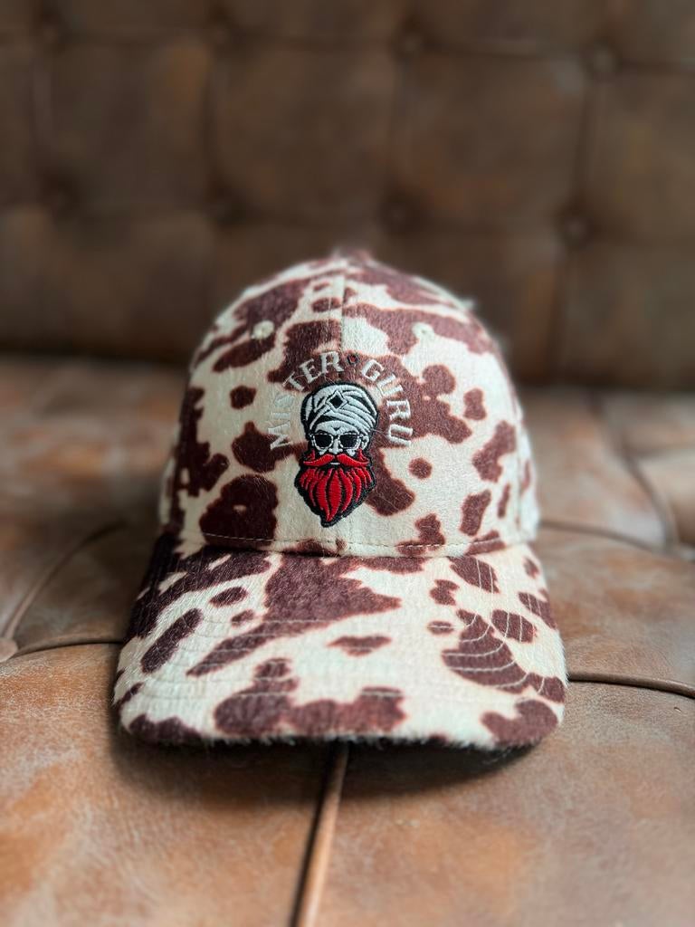 Faux fur Cow-print Baseball Cap Arnhemse Design Mister Guru, Ophalen of Verzenden, Zo goed als nieuw, One size fits all, Pet