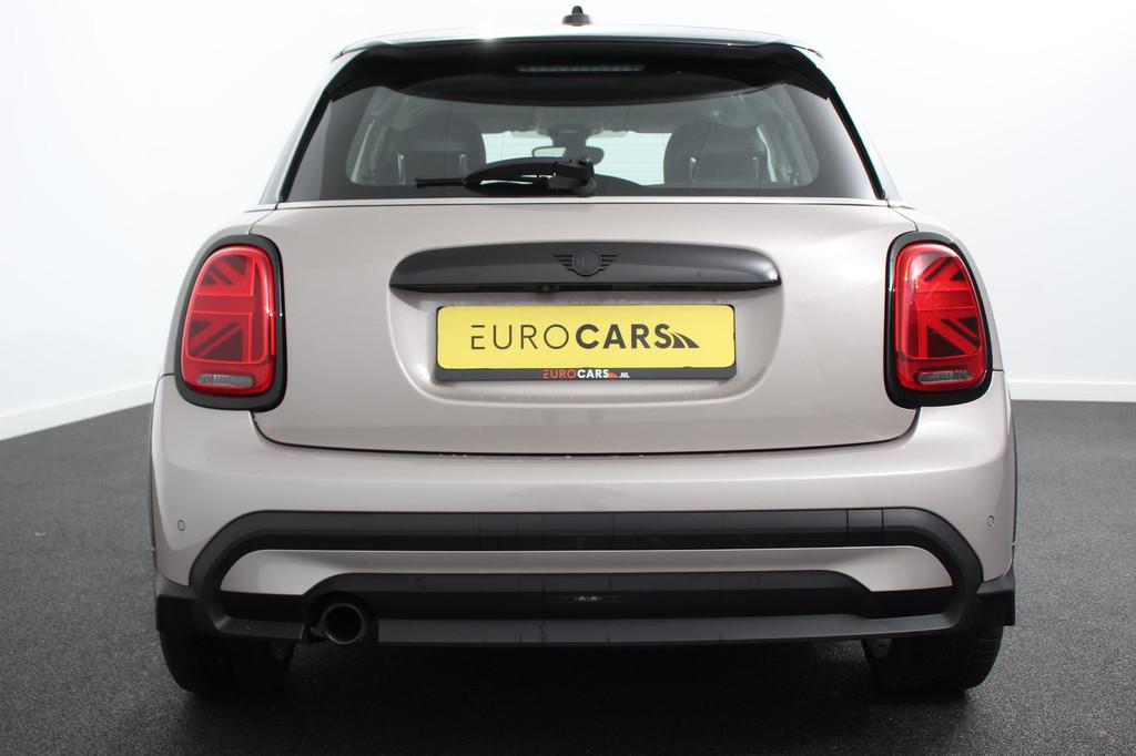 Mini Mini 1.5 Cooper Maximise Steptronic 5 deurs Navigatie A, Auto's, Mini, 136 pk, Gebruikt, Euro 6, Leder en Stof
