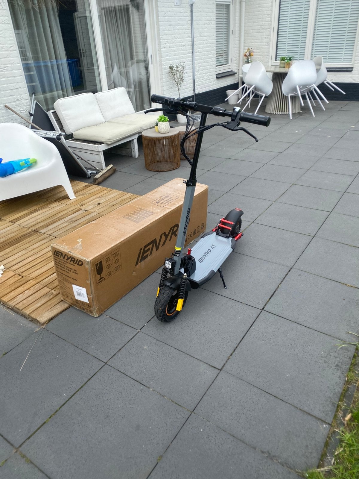 Elektrische step 25km/h of 45km/h 2 stuk, Ophalen of Verzenden, Zo goed als nieuw, Elektrische step (E-scooter)