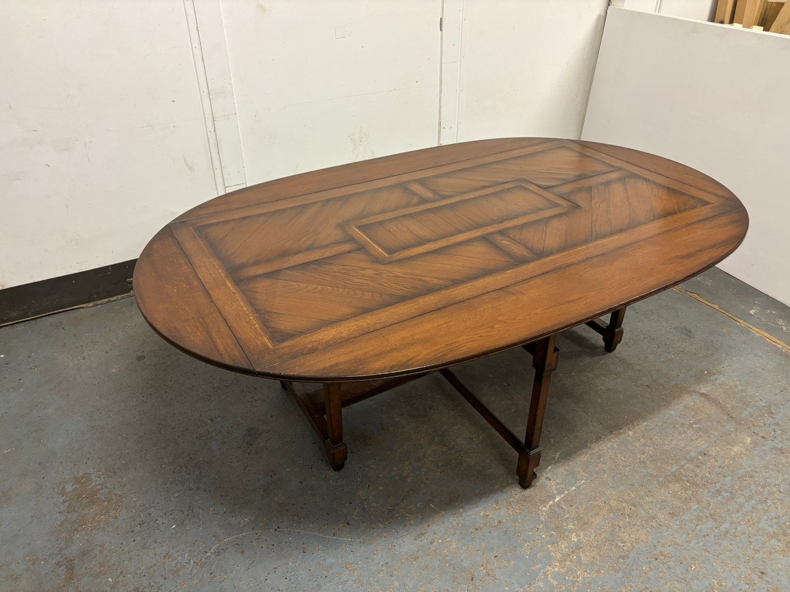 Jugendstil schuitema royal antieke tafel, Ophalen