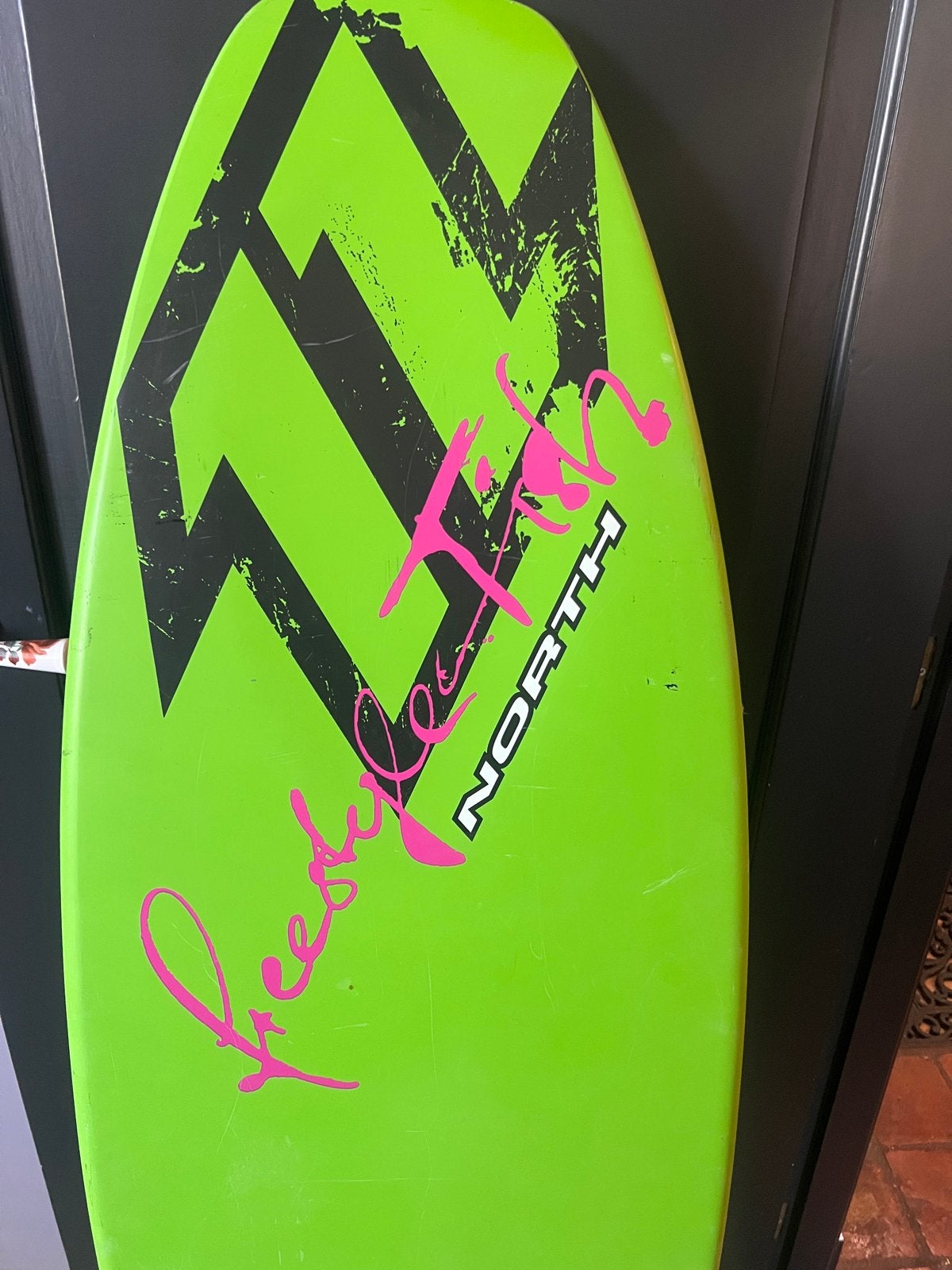 North Freestyler 5'0" Kiteboard - Gebruikt, Watersport en Boten, Kitesurfen, Gebruikt, Kiteboard, Ophalen of Verzenden, Directional