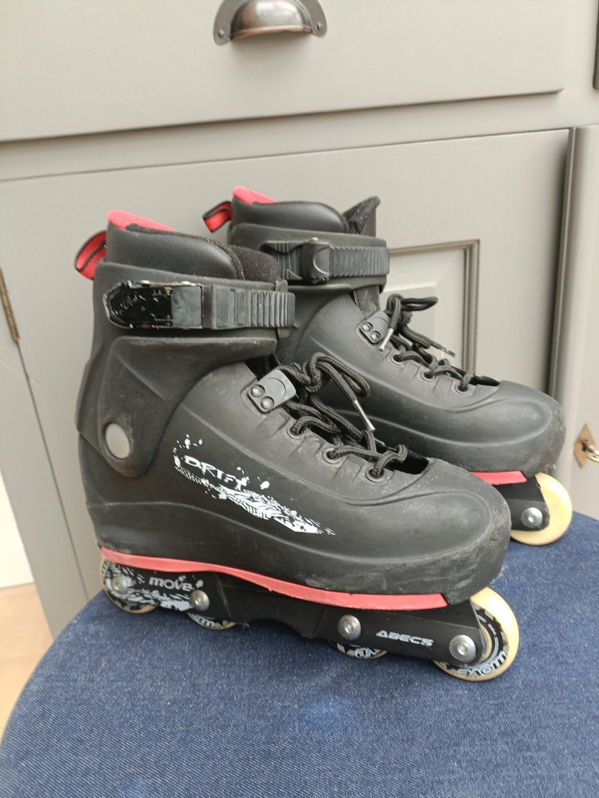 Move drift skeelers, Overige merken, Verzenden, Zo goed als nieuw, Inline skates 4 wielen