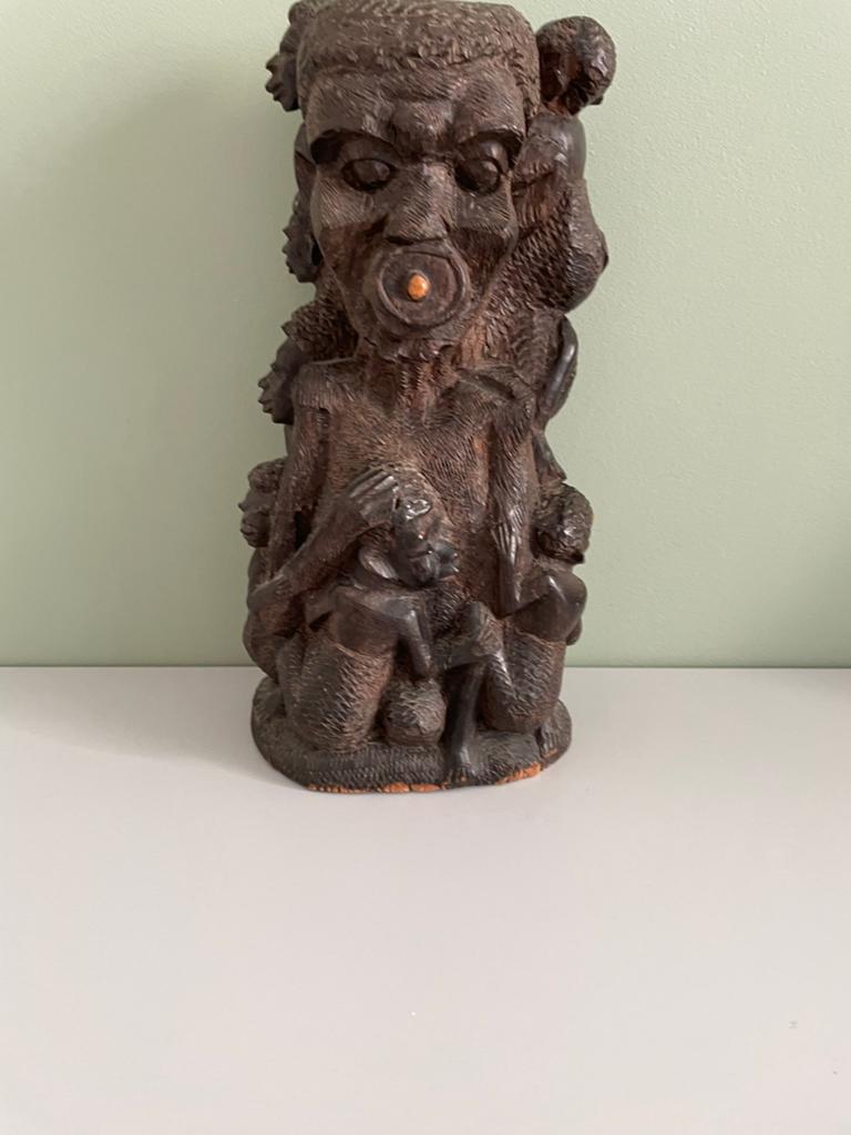 Uit hout gesneden levensboom beeld., Ophalen of Verzenden, Gebruikt