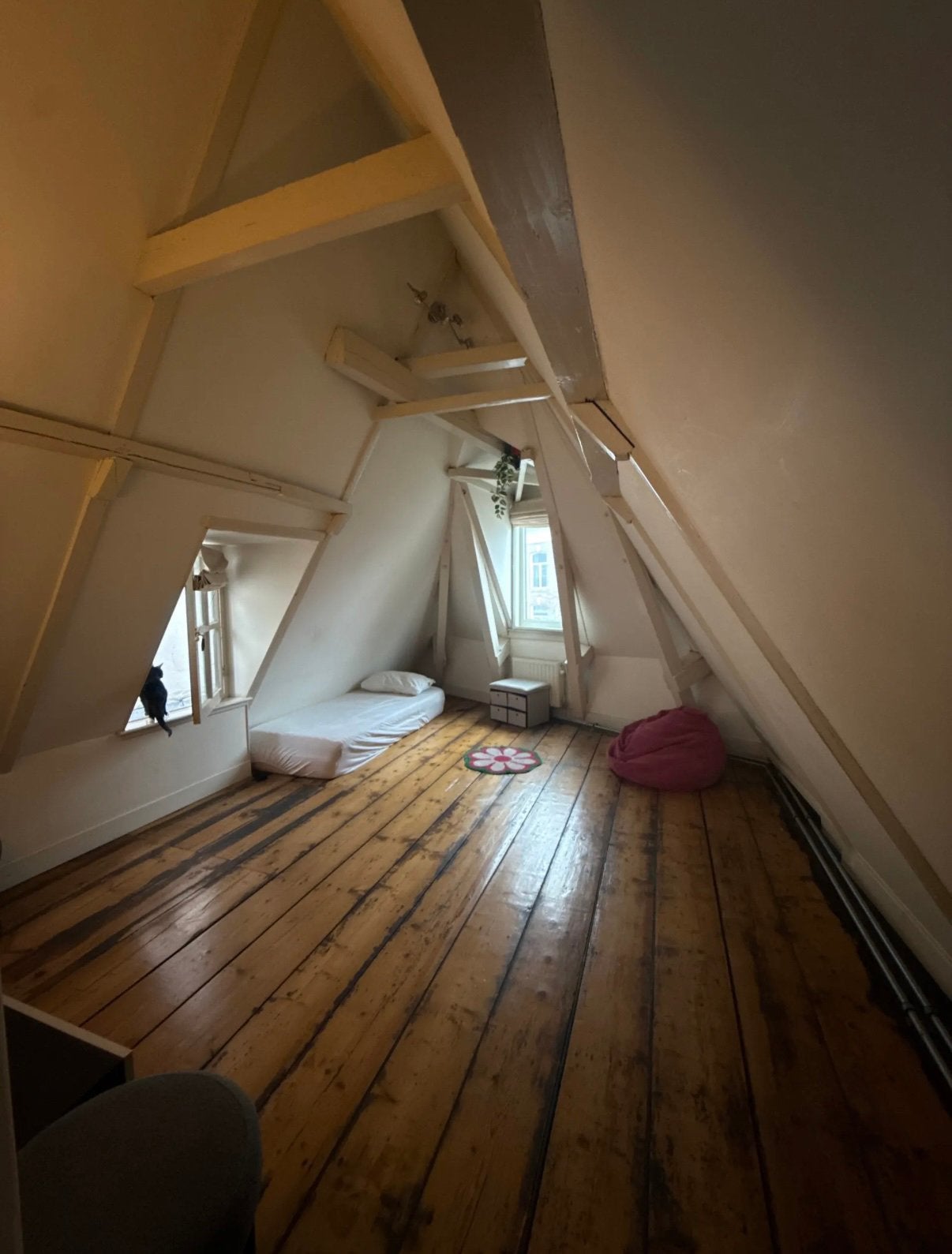 For rent first floor / zolder kamer te huur amsterdam, Amsterdam