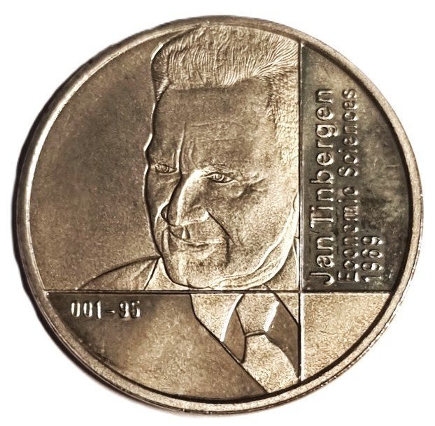 Penning: Jan Tinbergen, Nobelprijs winnaar 1969, Ophalen of Verzenden, Overige materialen, Nederland