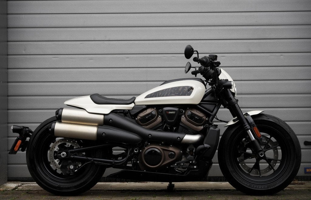 Harley Davidson 1250 S Sportster S 2023 (BTW) €11.734 ex b, Motoren, Motoren | Harley-Davidson, Traction Control, Laan van Vredenoord 33
2289 DA  Rijswijk, NL