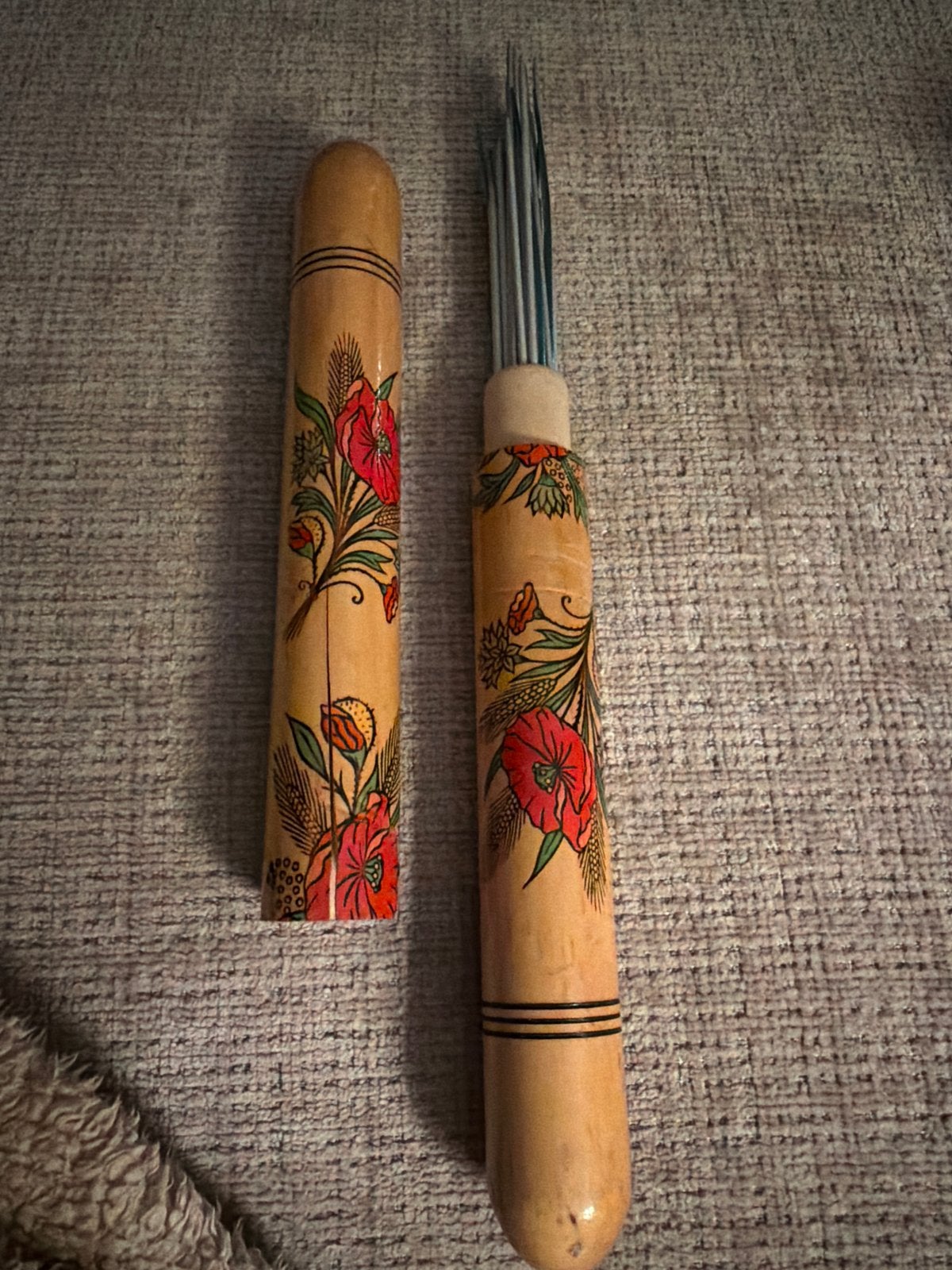 Vintage Naaldenkoker met Naalden - Handgeschilderd, Ophalen of Verzenden, Gebruikt, Garen of Naald(en)
