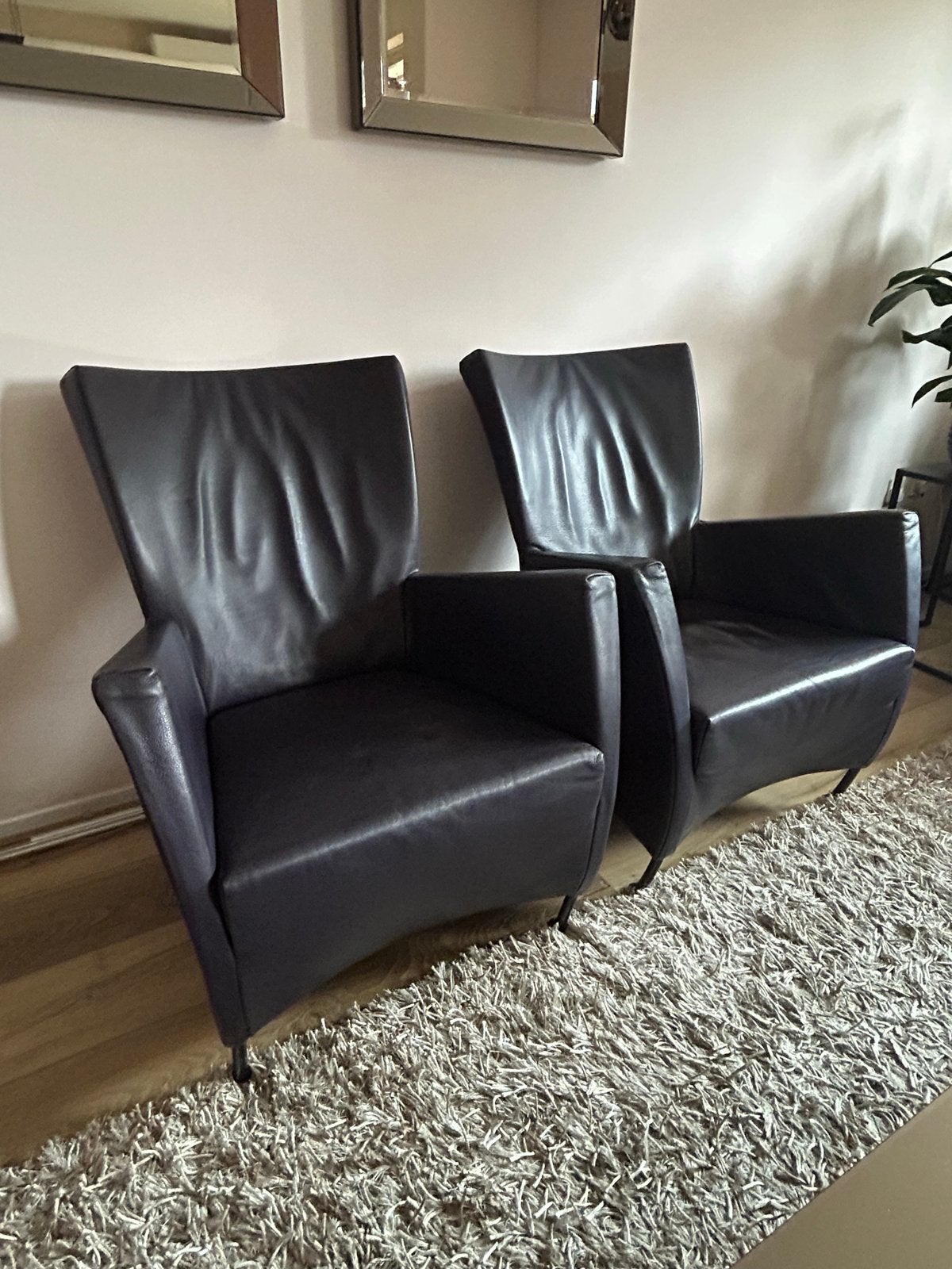 Montis Windy leren stoelen - Donker aubergine, Huis en Inrichting, Stoelen, Ophalen, Gebruikt, Twee, Overige kleuren