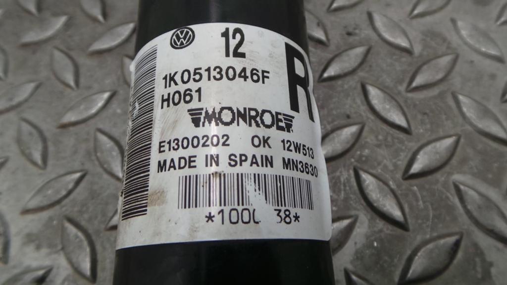 VOLKSWAGEN GOLF 2.0TDI 125KW VEERPOOT / SCHOKBREKER RA 2010, Ophalen of Verzenden, Gebruikt, Stiba lid