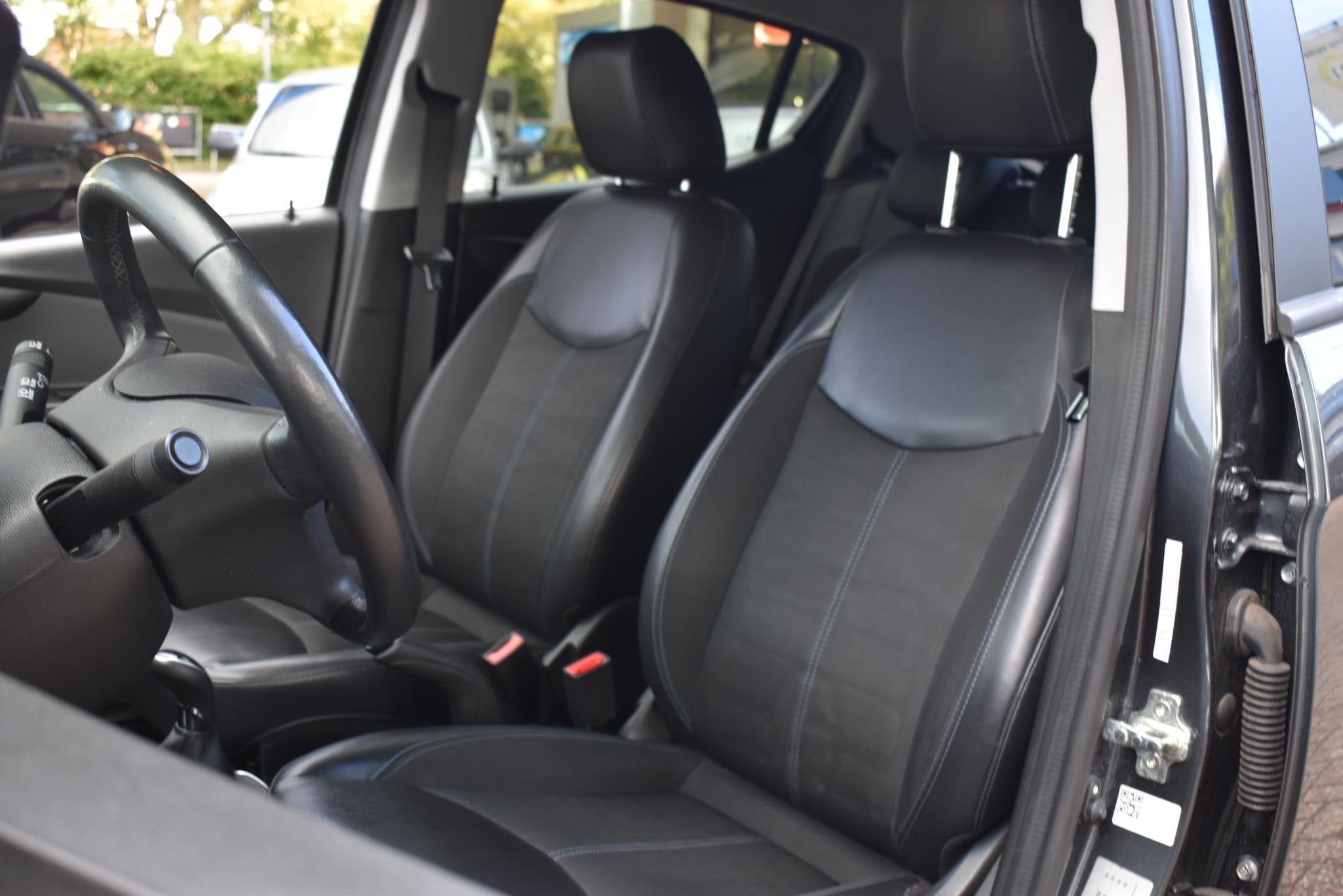 Opel KARL 1.0 ecoFLEX Innovation Automaat | Carplay Navigati, 839 kg, Stof, Gebruikt, Verwarmde buitenspiegels