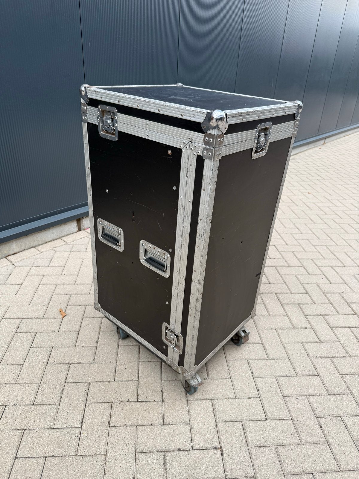 Flightcase op wielen (taperack), Ophalen, Gebruikt, Speaker of Versterker, Flightcase