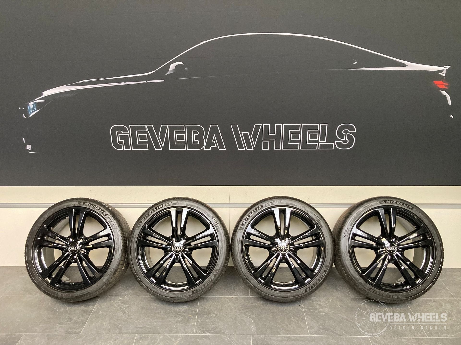 18” originele Audi A3 S3 8P 8V 8Y velgen + banden 5x112  8V0, 18 inch, Gebruikt, -, -