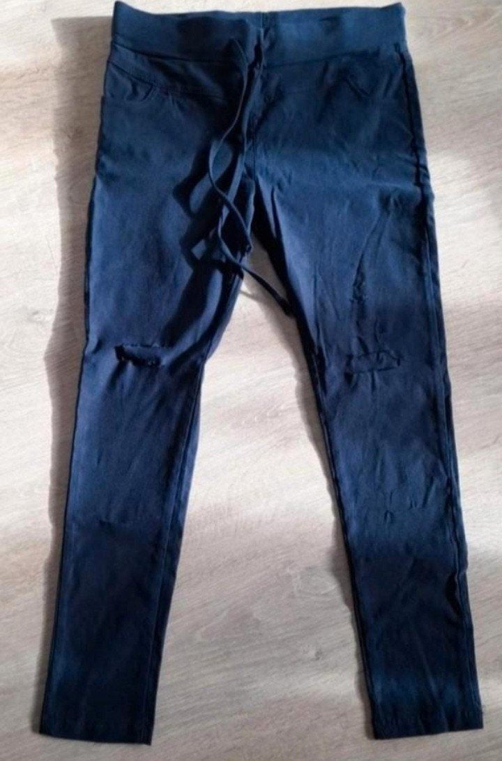 Nieuwe donkerblauwe legging maat M, Kleding | Dames, Legging, Blauw, Nieuw, Maat 40/42 (M)