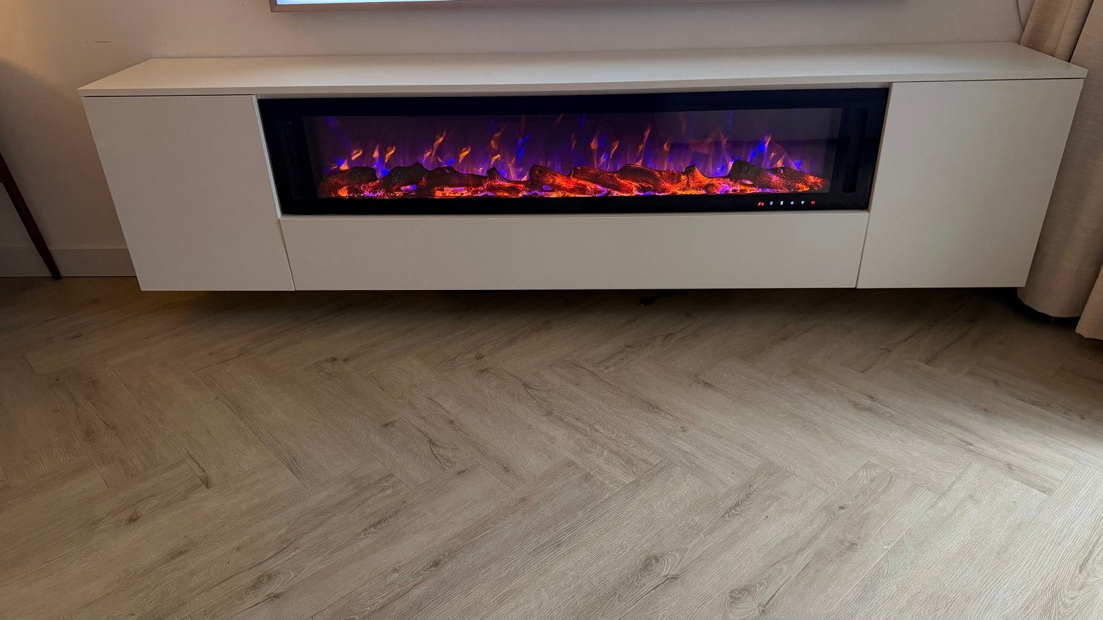 Modern TV Meubel met Geïntegreerde Elektrische Haard, Overige materialen, Ophalen of Verzenden, Zo goed als nieuw, 200 cm of meer