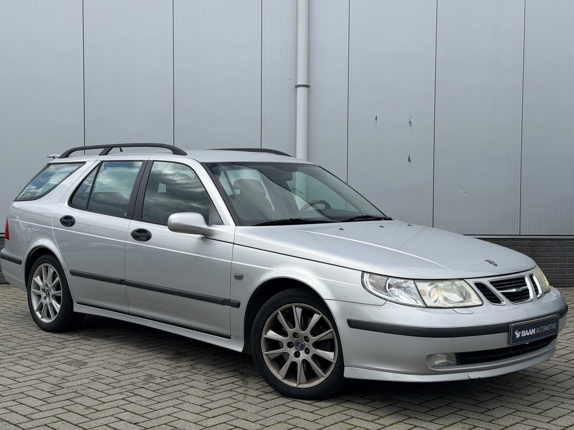 Saab 9-5 Estate 2.3 Turbo Vector | (bj 2004, automaat), Auto's, Saab, 4 cilinders, 2290 cc, Leder en Stof, Stoelverwarming