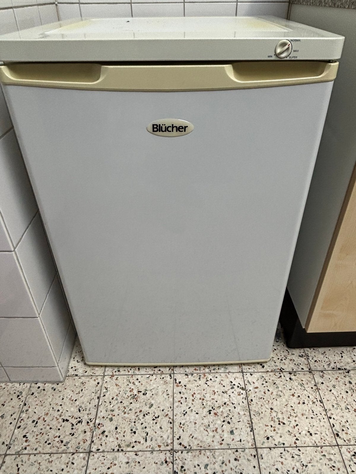 Blücher vrieskast - Compact en efficiënt kleine prijs, Gebruikt, Minder dan 85 cm, Minder dan 60 cm, Vrijstaand