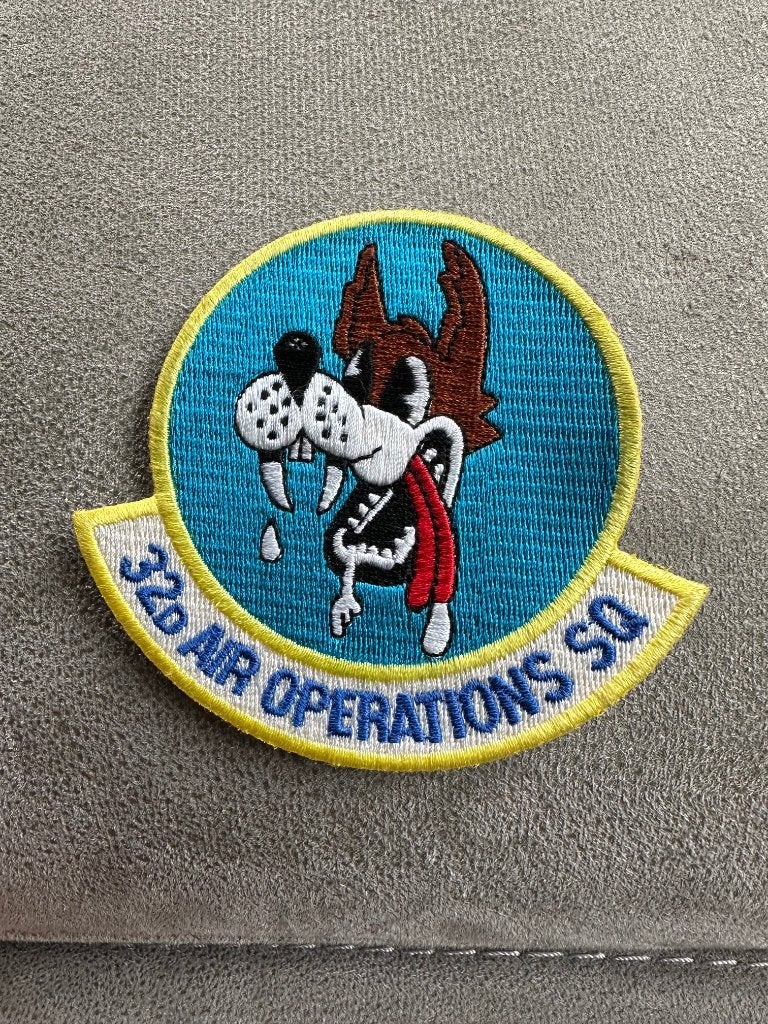 32d Air Operations Sq patch, Ophalen of Verzenden, Gebruikt, Patch, Badge of Embleem
