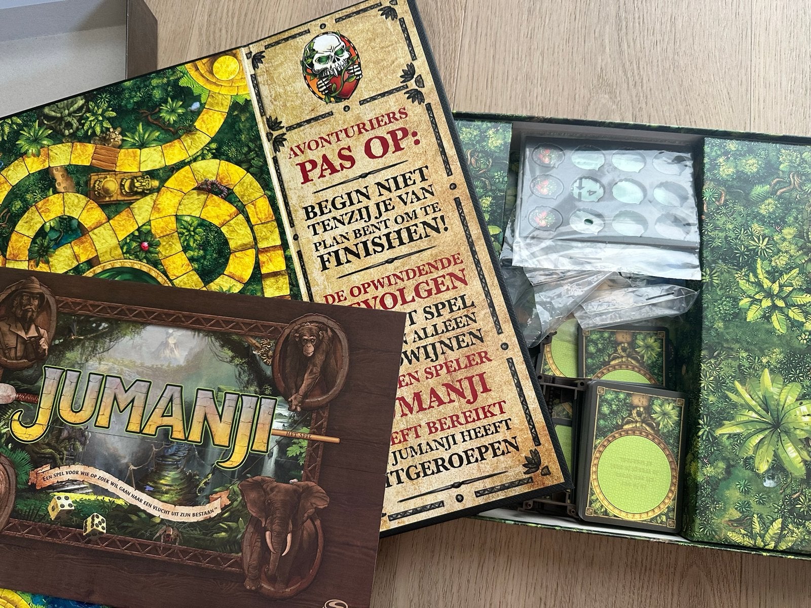 Jumanji Bordspel - nieuw, Drie of vier spelers, Ophalen of Verzenden, Zo goed als nieuw