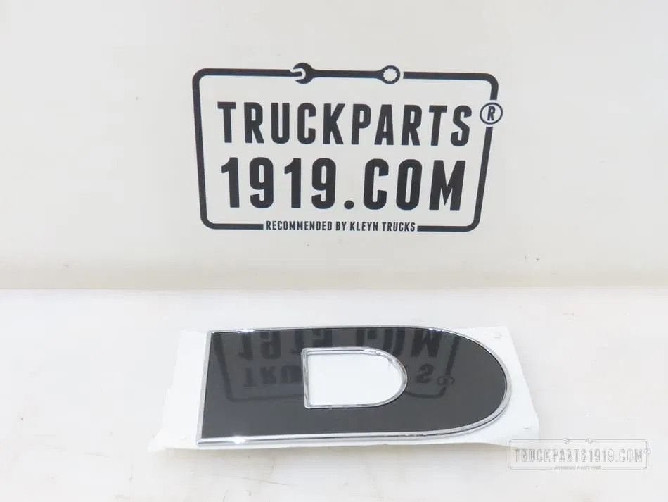 DAF 2136170 Embleem D (CF), Ophalen, Gebruikt